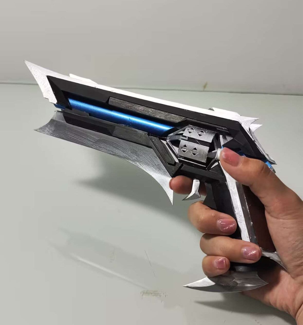 Kuronami sheriff Cosplay props | Valorant cosplay | Val Collections